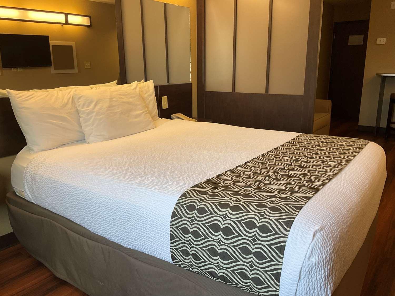 Surestay Plus Hotel By Best Western Buckhannon Exteriör bild